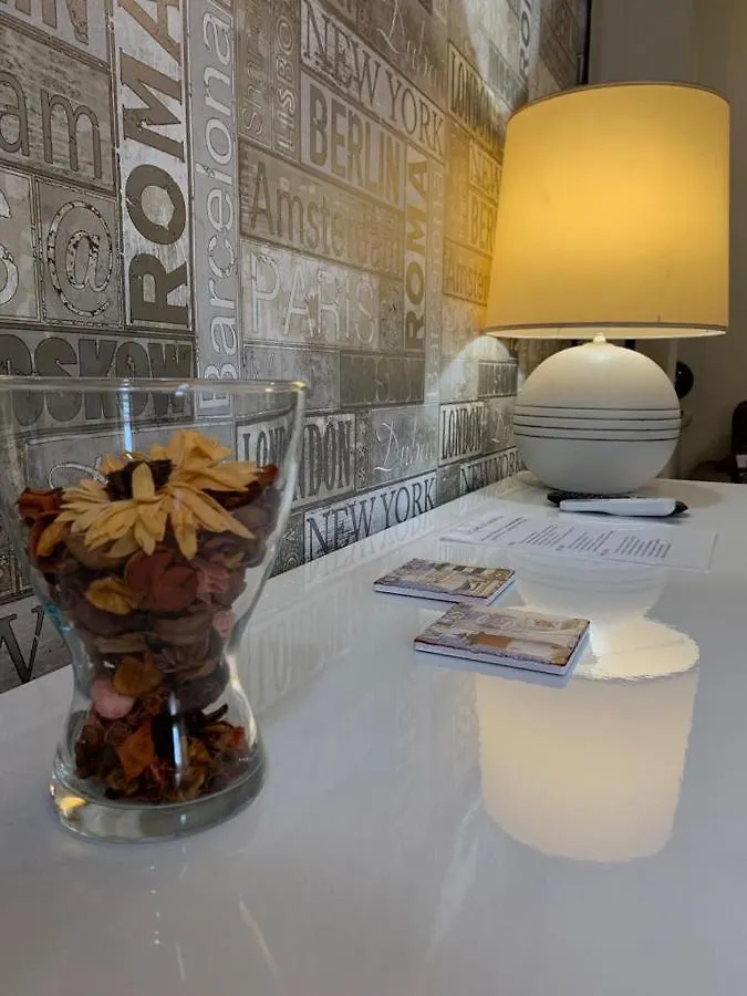 Apartment La Casetta Di Guendalina Lido di Ostia Italy